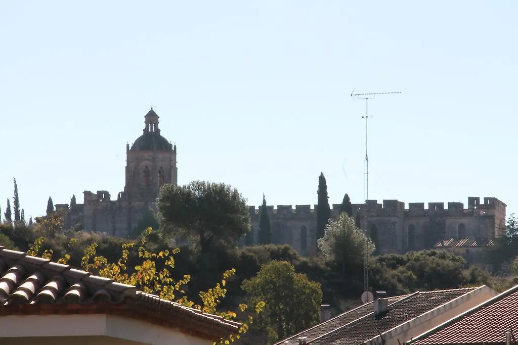 Hostel Albergue Pere El Gran Santes Creus