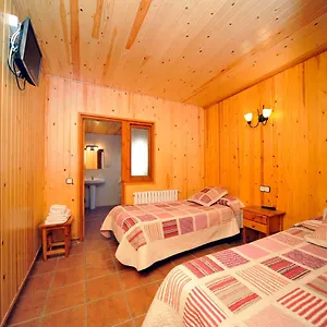 3* Pensión Casa Peret De Pereto